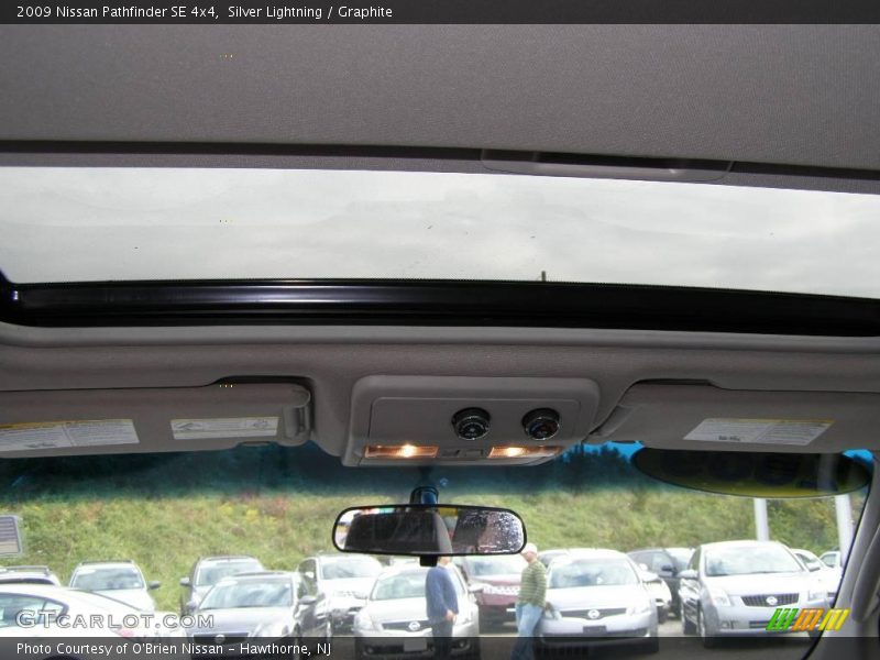 Silver Lightning / Graphite 2009 Nissan Pathfinder SE 4x4