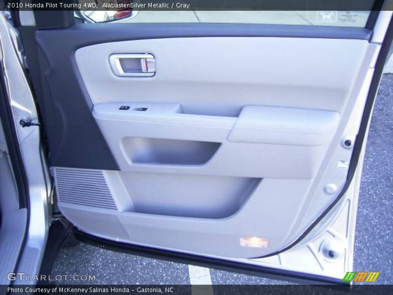 Alabaster Silver Metallic / Gray 2010 Honda Pilot Touring 4WD