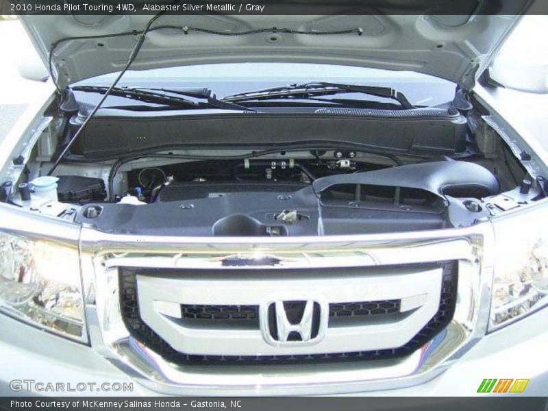 Alabaster Silver Metallic / Gray 2010 Honda Pilot Touring 4WD
