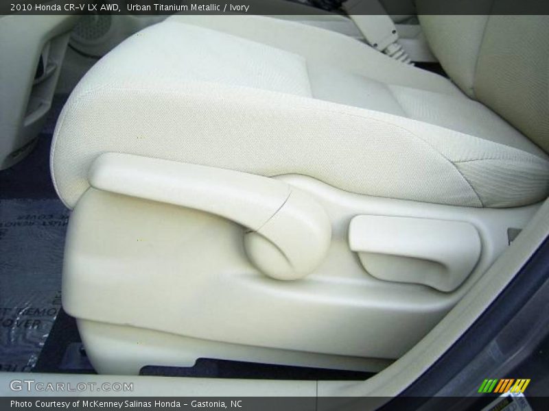 Urban Titanium Metallic / Ivory 2010 Honda CR-V LX AWD