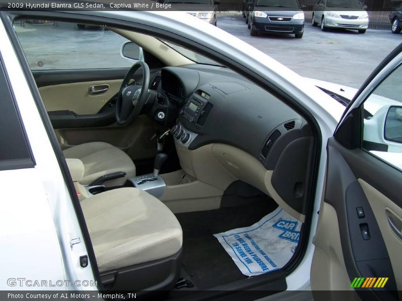 Captiva White / Beige 2009 Hyundai Elantra GLS Sedan