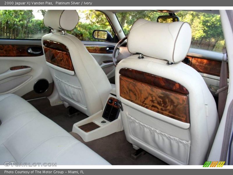 Platinum Silver / Ivory 2000 Jaguar XJ Vanden Plas