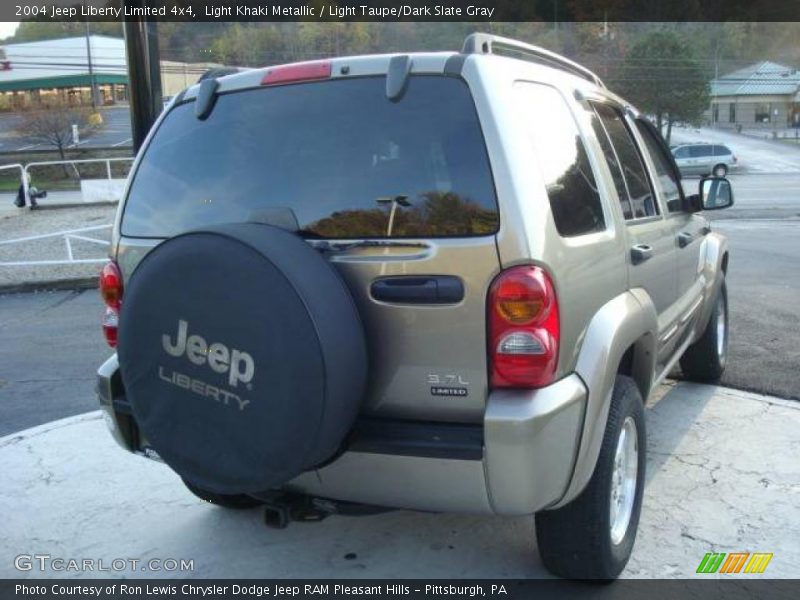 Light Khaki Metallic / Light Taupe/Dark Slate Gray 2004 Jeep Liberty Limited 4x4
