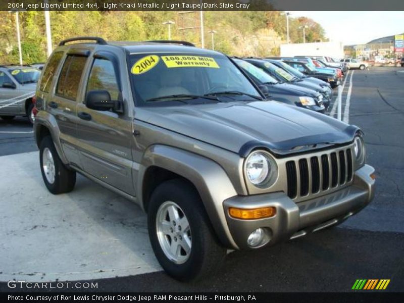 Light Khaki Metallic / Light Taupe/Dark Slate Gray 2004 Jeep Liberty Limited 4x4