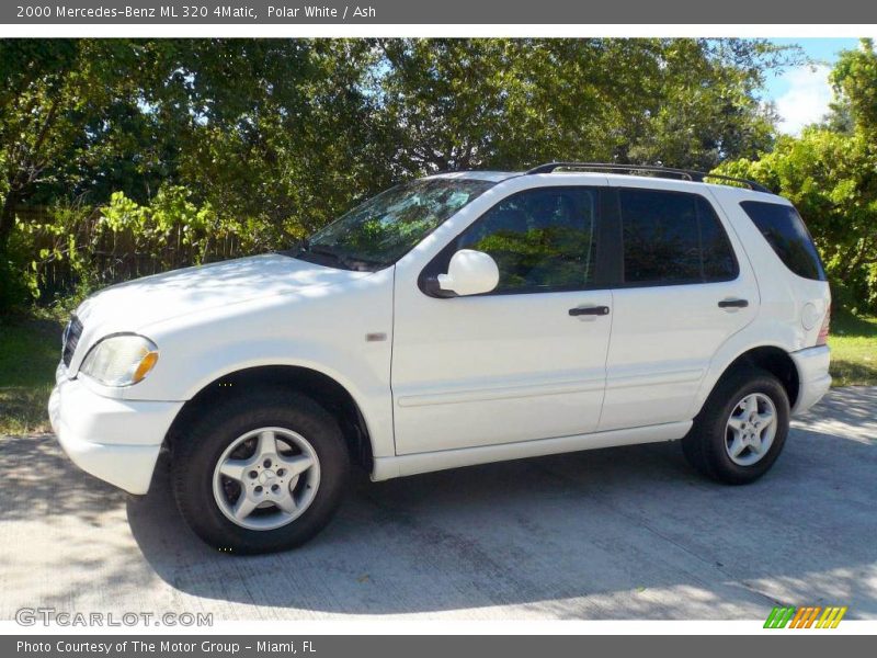 Polar White / Ash 2000 Mercedes-Benz ML 320 4Matic