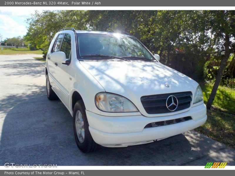 Polar White / Ash 2000 Mercedes-Benz ML 320 4Matic