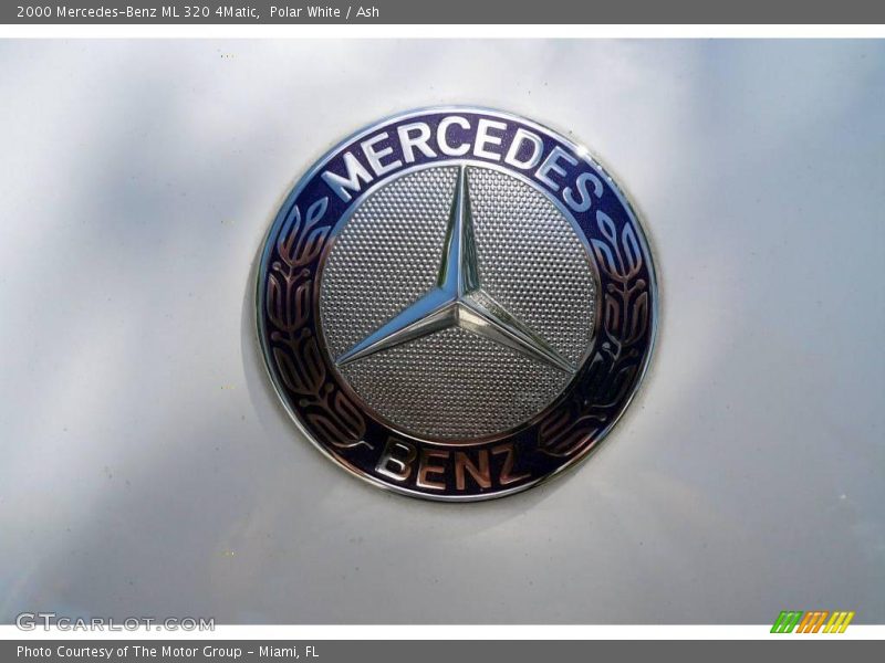 Polar White / Ash 2000 Mercedes-Benz ML 320 4Matic