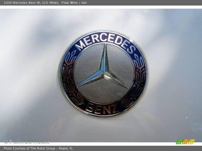 Polar White / Ash 2000 Mercedes-Benz ML 320 4Matic