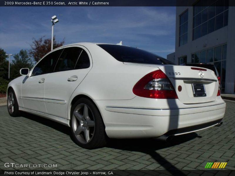Arctic White / Cashmere 2009 Mercedes-Benz E 350 Sedan