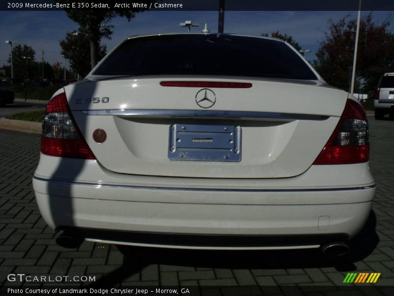 Arctic White / Cashmere 2009 Mercedes-Benz E 350 Sedan