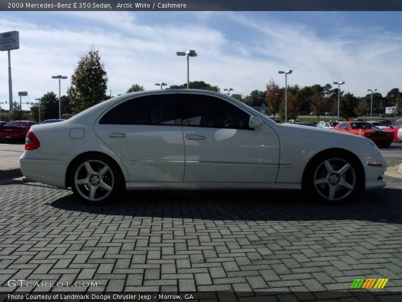 Arctic White / Cashmere 2009 Mercedes-Benz E 350 Sedan