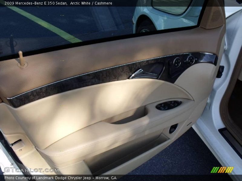 Arctic White / Cashmere 2009 Mercedes-Benz E 350 Sedan