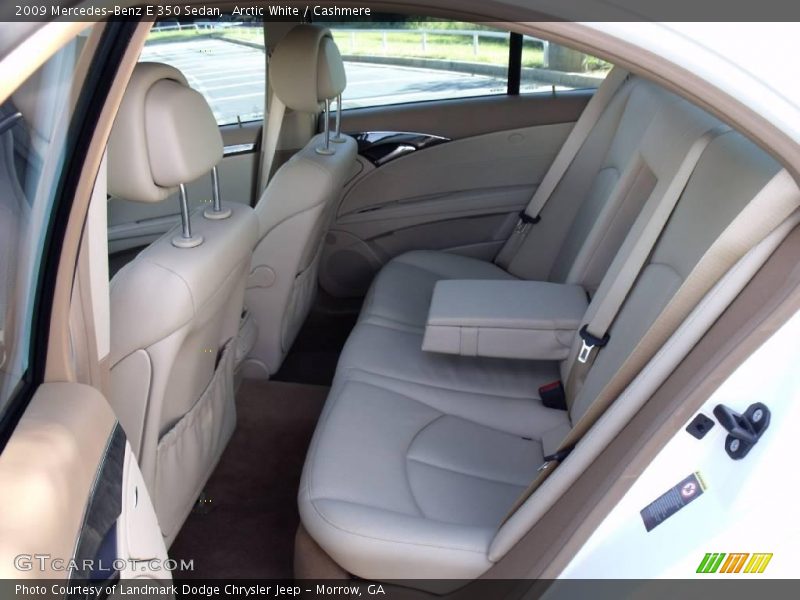 Arctic White / Cashmere 2009 Mercedes-Benz E 350 Sedan