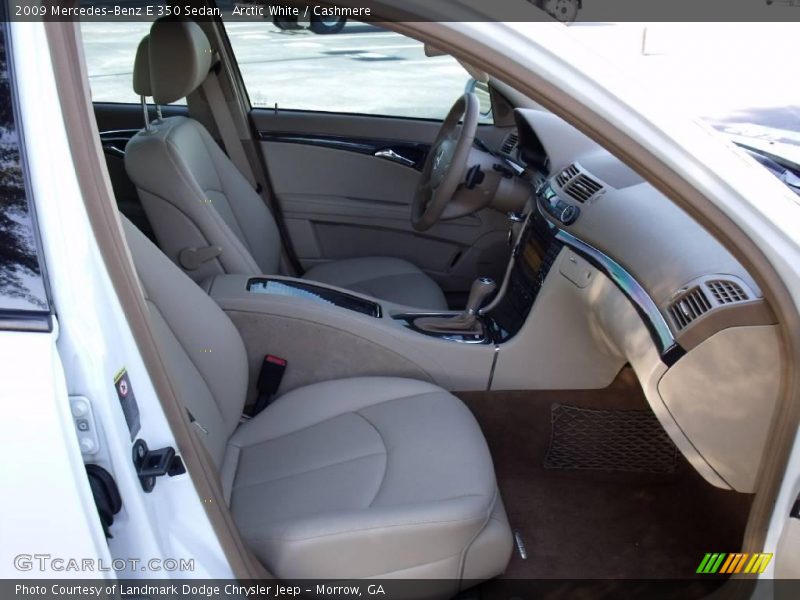 Arctic White / Cashmere 2009 Mercedes-Benz E 350 Sedan