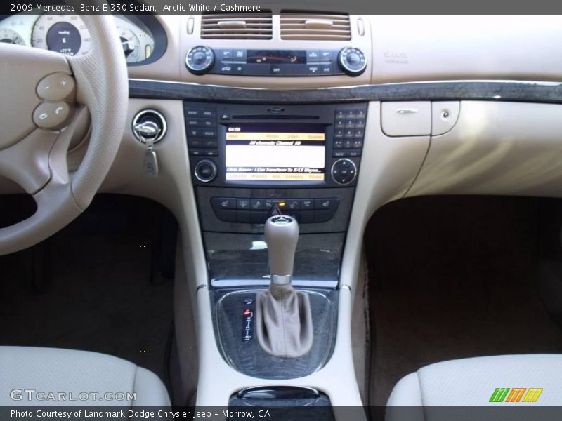 Arctic White / Cashmere 2009 Mercedes-Benz E 350 Sedan