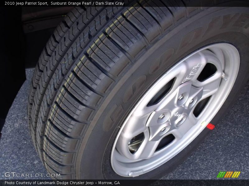 Sunburst Orange Pearl / Dark Slate Gray 2010 Jeep Patriot Sport