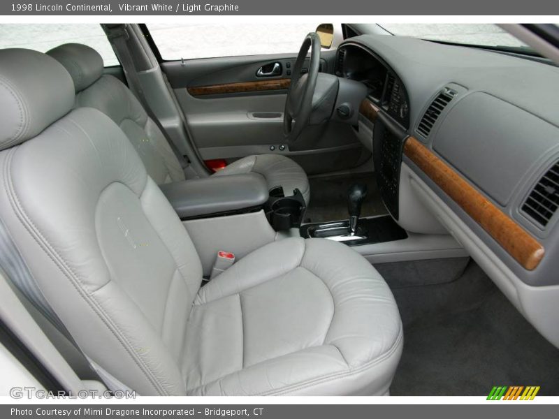 Vibrant White / Light Graphite 1998 Lincoln Continental