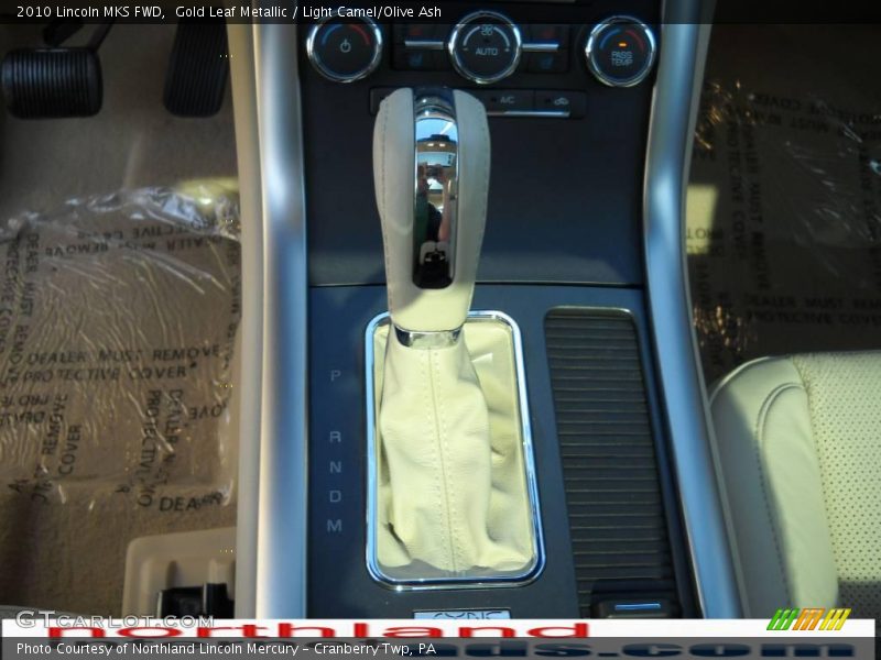 Gold Leaf Metallic / Light Camel/Olive Ash 2010 Lincoln MKS FWD