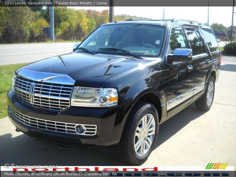 Tuxedo Black Metallic / Camel 2010 Lincoln Navigator 4x4