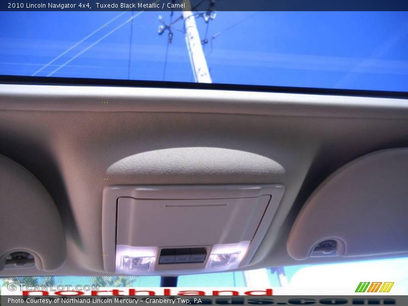 Tuxedo Black Metallic / Camel 2010 Lincoln Navigator 4x4