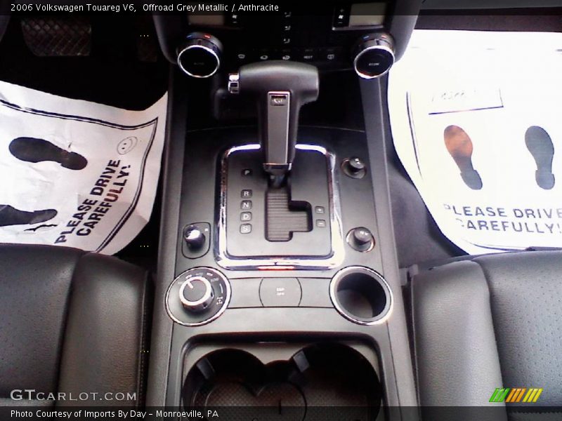 Offroad Grey Metallic / Anthracite 2006 Volkswagen Touareg V6