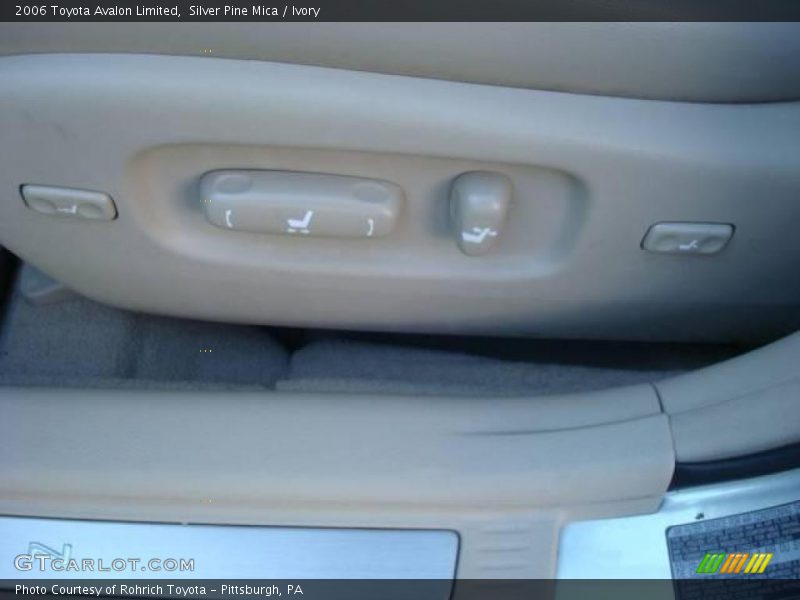 Silver Pine Mica / Ivory 2006 Toyota Avalon Limited