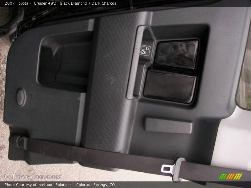 Black Diamond / Dark Charcoal 2007 Toyota FJ Cruiser 4WD