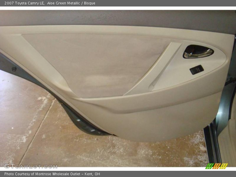 Aloe Green Metallic / Bisque 2007 Toyota Camry LE