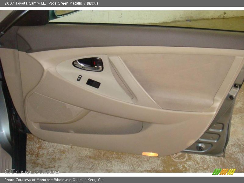 Aloe Green Metallic / Bisque 2007 Toyota Camry LE