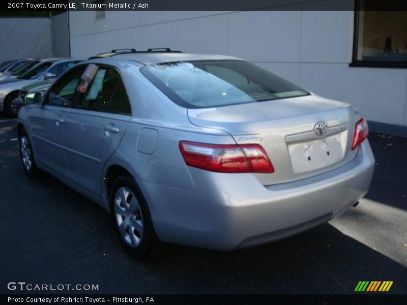 Titanium Metallic / Ash 2007 Toyota Camry LE