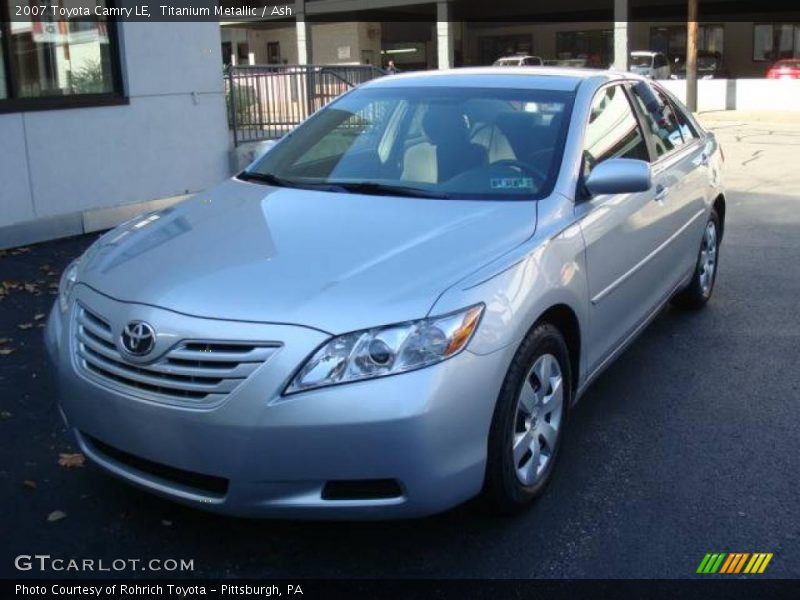 Titanium Metallic / Ash 2007 Toyota Camry LE