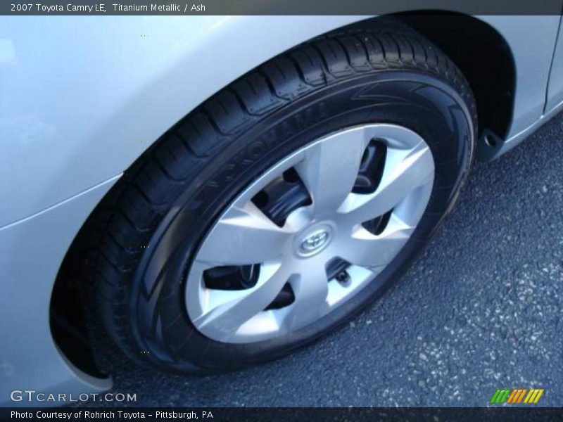 Titanium Metallic / Ash 2007 Toyota Camry LE