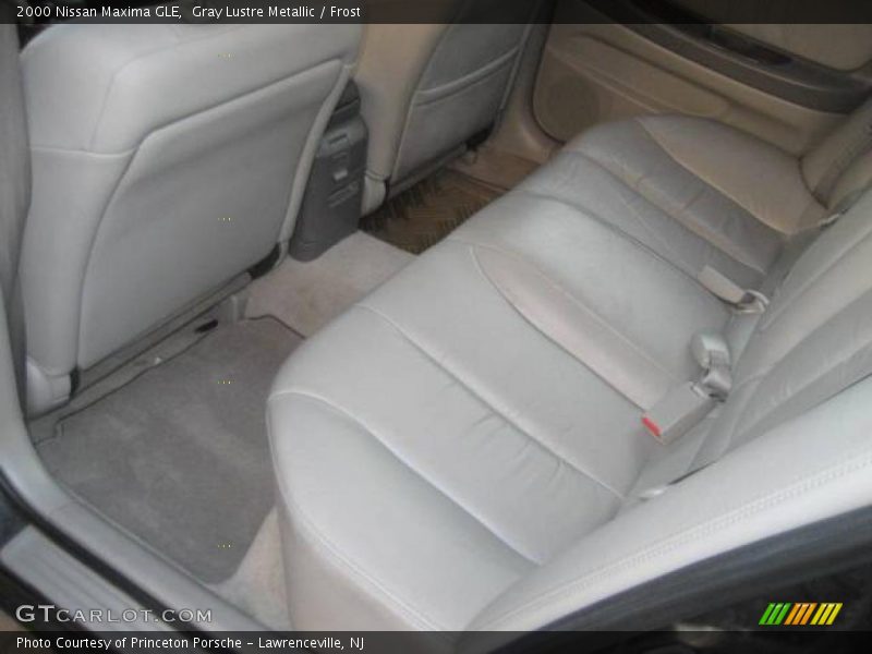 Gray Lustre Metallic / Frost 2000 Nissan Maxima GLE