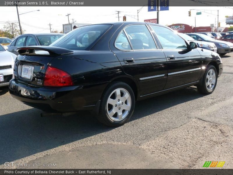 Blackout / Charcoal 2006 Nissan Sentra 1.8 S