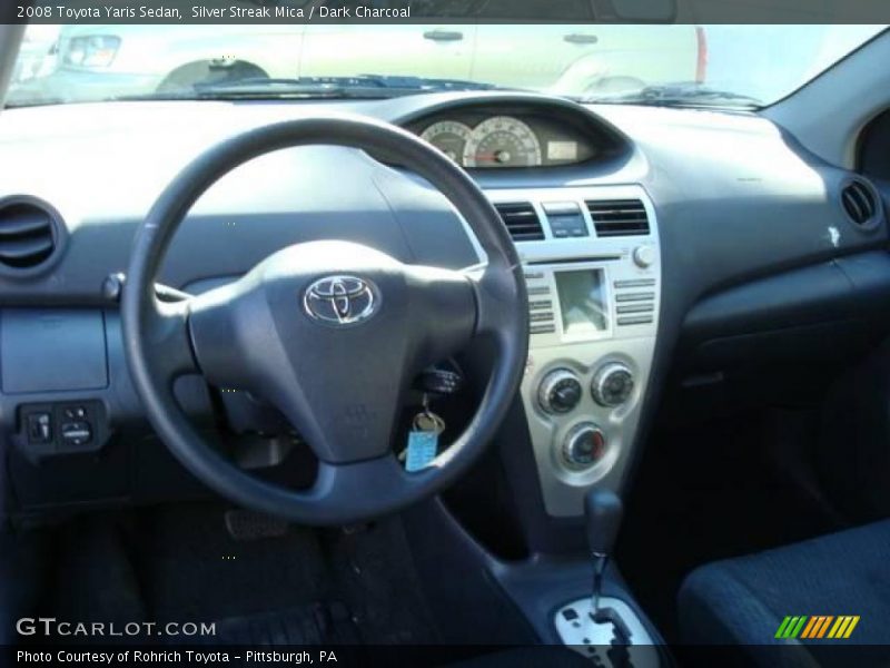 Silver Streak Mica / Dark Charcoal 2008 Toyota Yaris Sedan