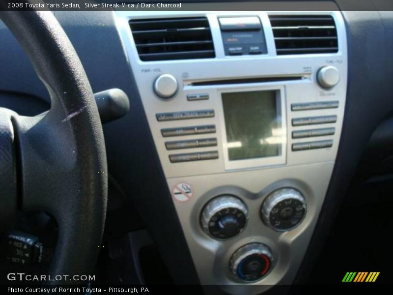 Silver Streak Mica / Dark Charcoal 2008 Toyota Yaris Sedan