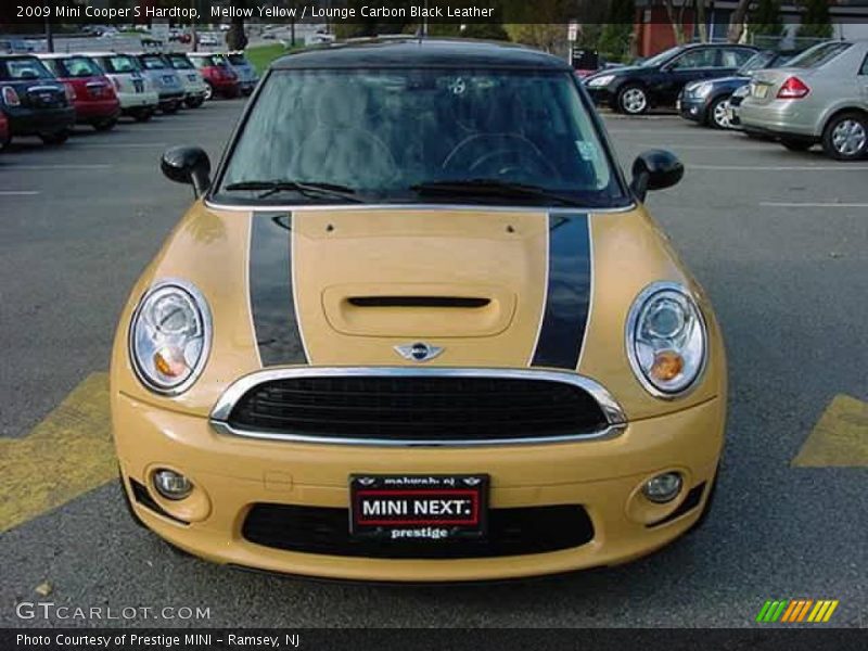 Mellow Yellow / Lounge Carbon Black Leather 2009 Mini Cooper S Hardtop