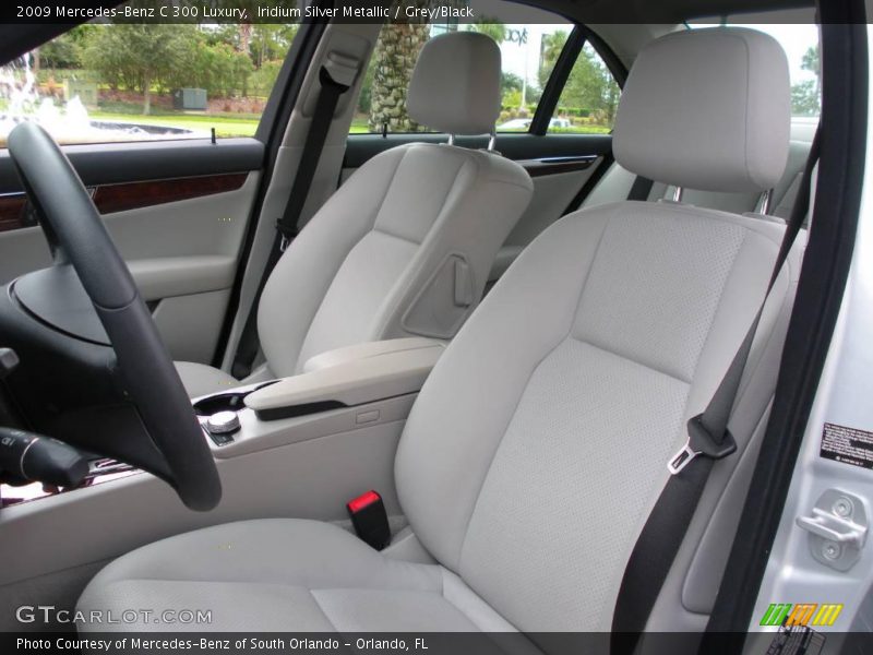 Iridium Silver Metallic / Grey/Black 2009 Mercedes-Benz C 300 Luxury