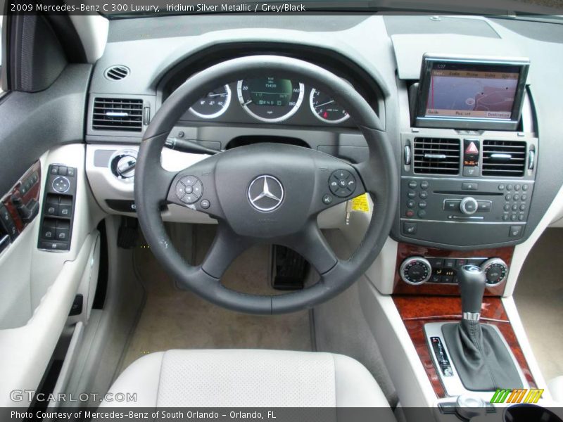 Iridium Silver Metallic / Grey/Black 2009 Mercedes-Benz C 300 Luxury