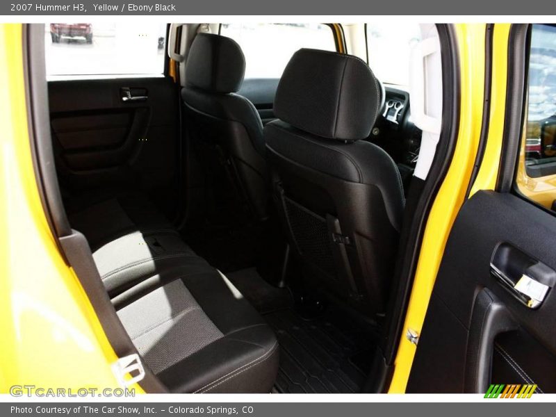 Yellow / Ebony Black 2007 Hummer H3