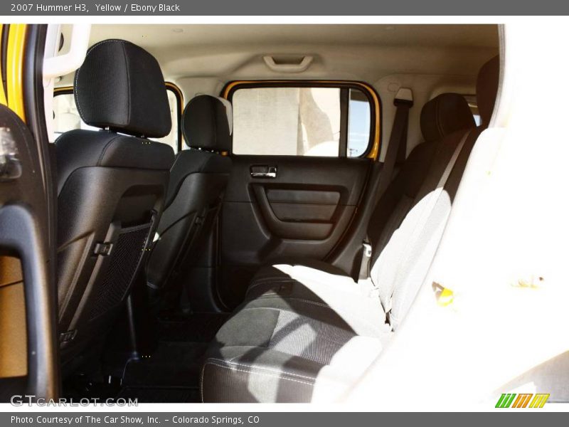 Yellow / Ebony Black 2007 Hummer H3
