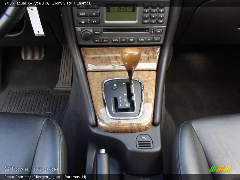 Ebony Black / Charcoal 2006 Jaguar X-Type 3.0