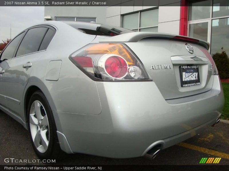 Radiant Silver Metallic / Charcoal 2007 Nissan Altima 3.5 SE