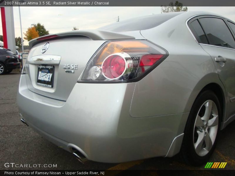 Radiant Silver Metallic / Charcoal 2007 Nissan Altima 3.5 SE