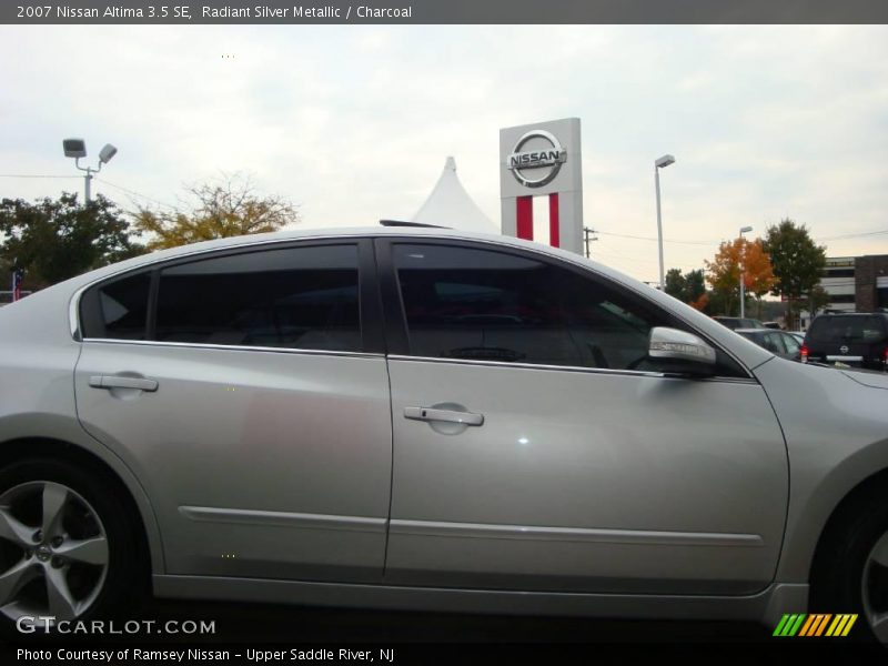 Radiant Silver Metallic / Charcoal 2007 Nissan Altima 3.5 SE