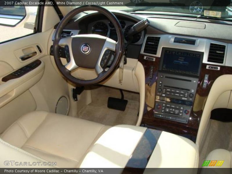 White Diamond / Cocoa/Light Cashmere 2007 Cadillac Escalade AWD