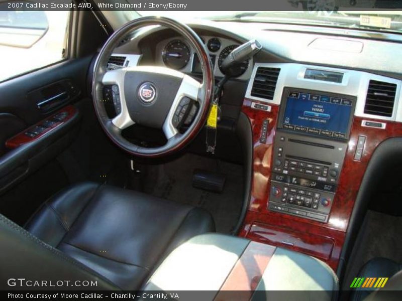 White Diamond / Ebony/Ebony 2007 Cadillac Escalade AWD