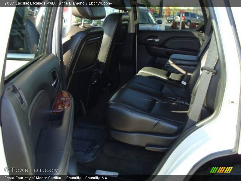 White Diamond / Ebony/Ebony 2007 Cadillac Escalade AWD