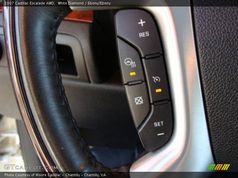 White Diamond / Ebony/Ebony 2007 Cadillac Escalade AWD