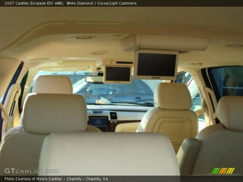 White Diamond / Cocoa/Light Cashmere 2007 Cadillac Escalade ESV AWD